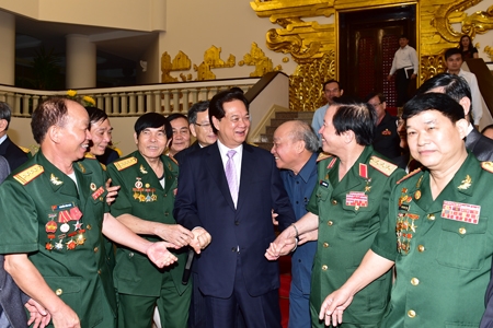 00-31-41_ttg-voi-cac-ccb-.jpg