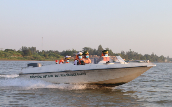 0265kwr4vd-24985_f_k6n1xibv1_B_01