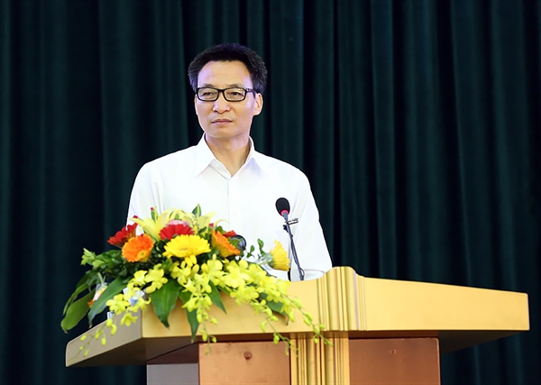 08-19-29_pho-thu-tuong-vu-duc-dam-cho-ra