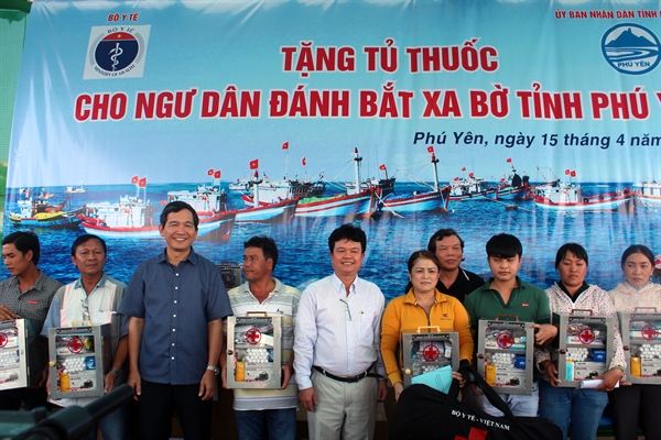 08-55-02_1-tu-thuoc-.jpg