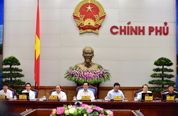 09-07-28_hop-chuyen-de-luat-1.jpg