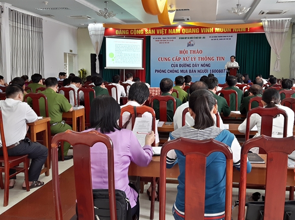 09-28-56_quang-canh-buoi-hoi-thao.jpg