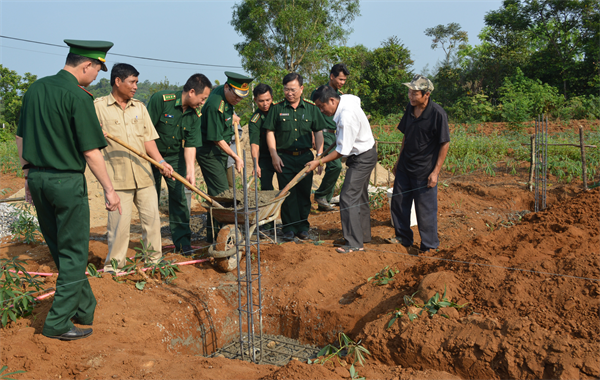 09-45-18_khoi-cong-mai-am-chien-si-1.jpg
