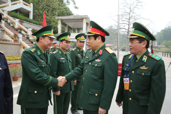 0yzrbd13si-46775_1873654265621046203_anh_7