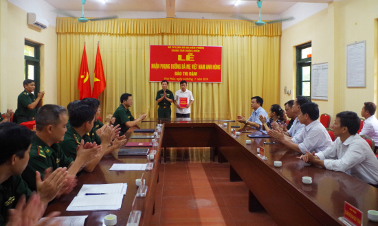 1-dai-dien-gia-dinh-me-vnah-nhan-quyet-dinh-phung-duong