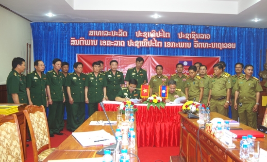 12j3asd6ru-60838_1211809271991932226_01