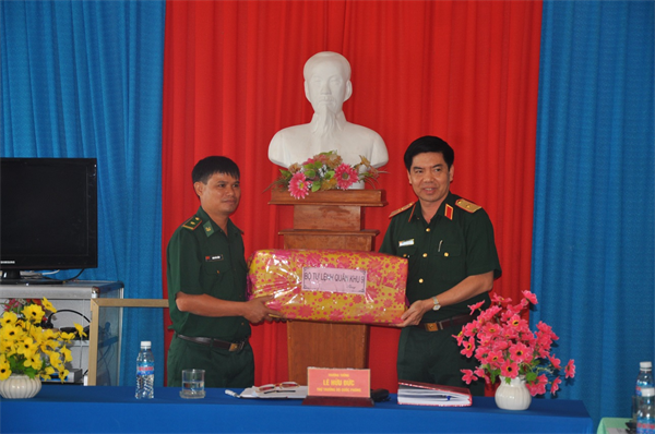 13-08-01_anh-9-2.jpg