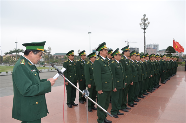 14-44-55_dai-ta-dinh-ngoc-van-chi-huy-tr