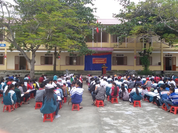 15-03-56_toan-canh-buoi-le-truyen-truyen