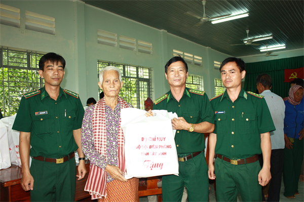 15-39-26_dai-ta-cao-van-vinh-pho-chinh-u