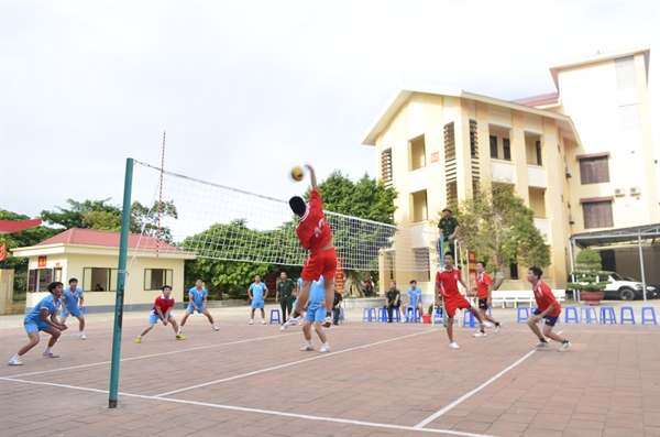 16-31-52_nhung-pha-bong-dep-trong-tran-d