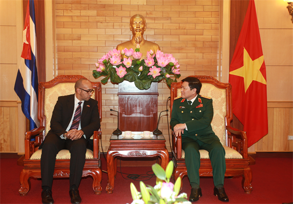 18-35-25_thuong-tuong-ngo-xuan-lich-tiep