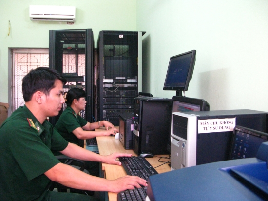 1j96_15b