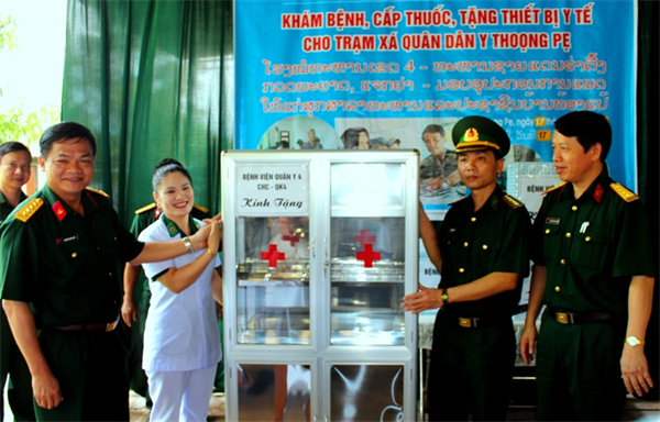 20-52-36_benh-vien-quan-y-4-trao-tang-tr