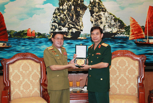 215thieu.gif