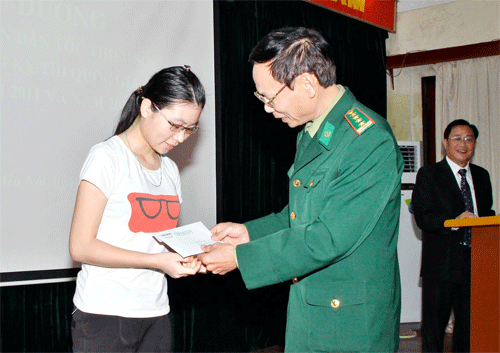 218anh-3.gif
