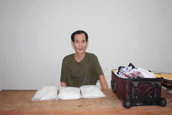 22-27-30_doi-tuongj-jin-cung-tang-vat.jp