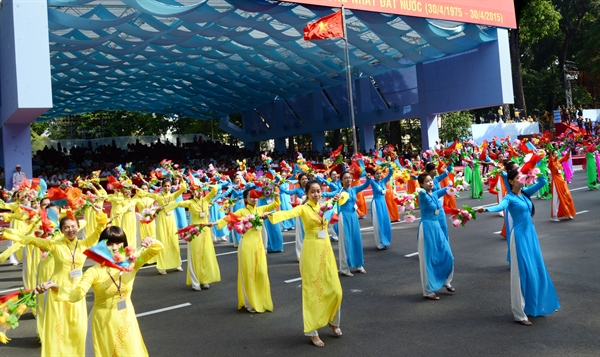 22-48-20_bieu-dien-nghe-thuat-2.jpg