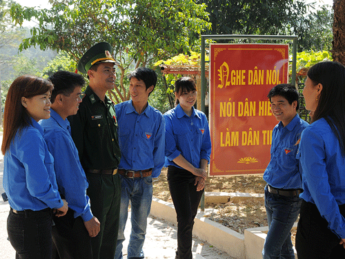 221DSC_8327.gif