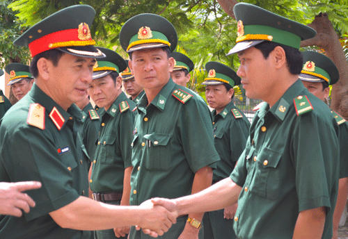 228anh11.gif