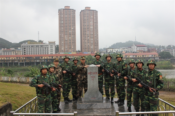 23-27-59_do-hinh-tuan-tra-lien-hop-hai-b