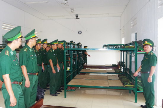 25-4-19-lop-tap-huan-thong-nhat-trat-tu-noi-vu-trong-phong-o-cua-bo-doi-anh-phu-quy