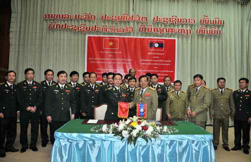 295anh-4thamm.gif