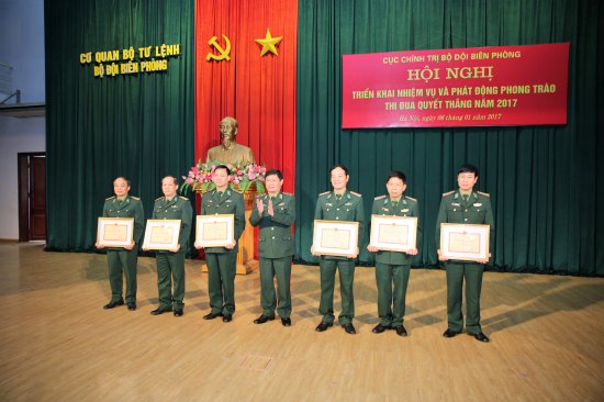 2hpd0t4gx6-57707_15877055371976147879_anh_4