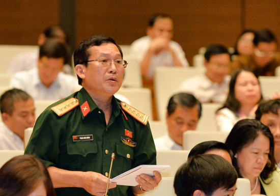 2jsakx5red-62_16021307121062468533_Phan_Anh_Khoa