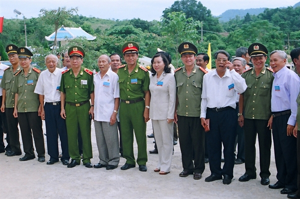 2nml_12b-1.jpg