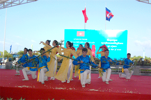 337DSC_0523.gif