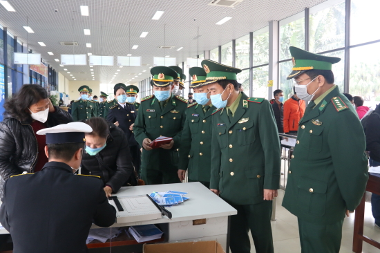 3gsd0y164m-24359_f_k5yz6g7p4_anh_4
