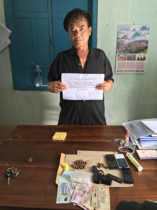 3tuzbredwn-60456_11987219591115159603_doi_tuong_Hung_va_tang_vat