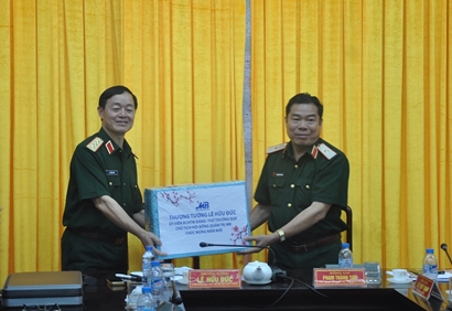 410x282_05-22-01_anh-3.jpg