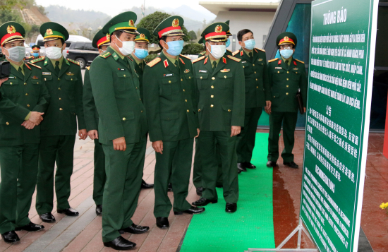 415i_anh-3