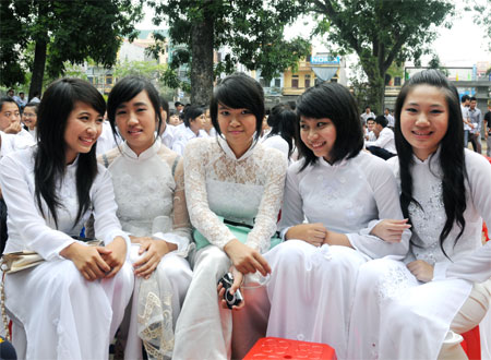 453592011huyen17212646281.jpg