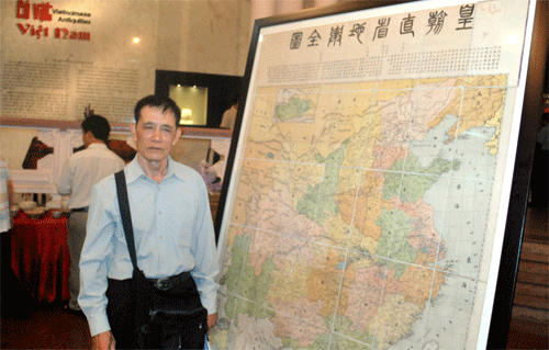 486Tien-si-Mai-Ngoc-Hong-ben-b.gif