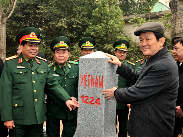 4d-1.jpg