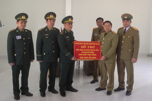 511x340_08-12-23_tang-qua-den-sa-van.jpg