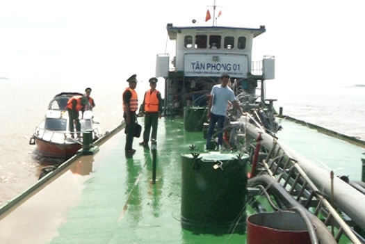 525x351_08-30-13_tau-tan-phong-01.jpg