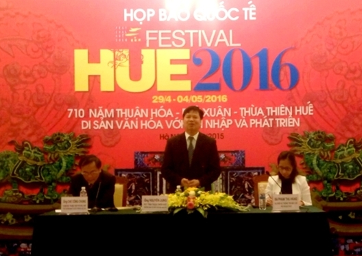528x373_13-27-10_anh-hb2.jpg