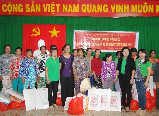 543x398_10-46-07_dai-dien-hoi-lhpn-quan-