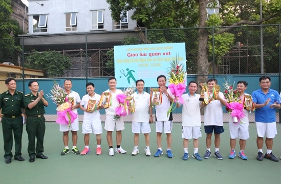 549x360_07-09-27_anh-2.jpg