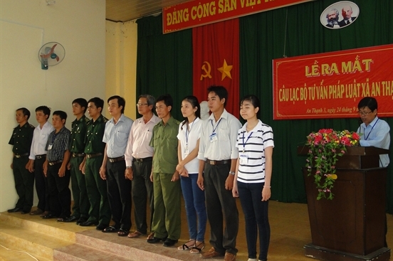 552x367_14-07-07_cac-thanh-vien-cau-lac-