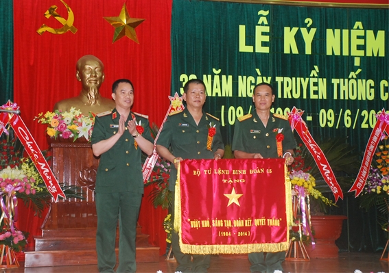567x399_14-16-13_thieu-tuong-dang-anh-du