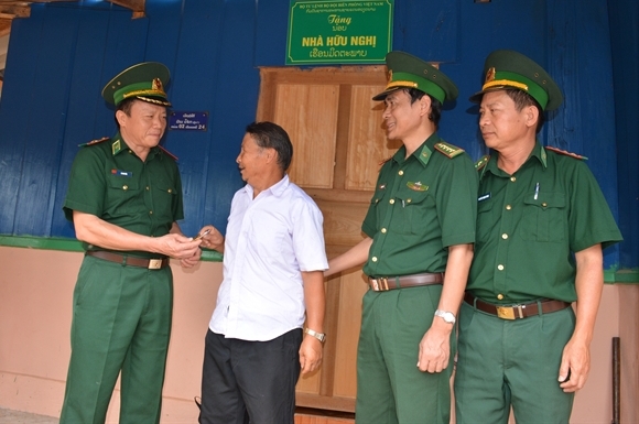 580x385_13-08-37_thieu-tuong-le-nhu-duc-