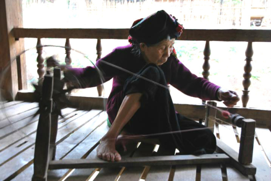 583cd3938ae43bc408000168