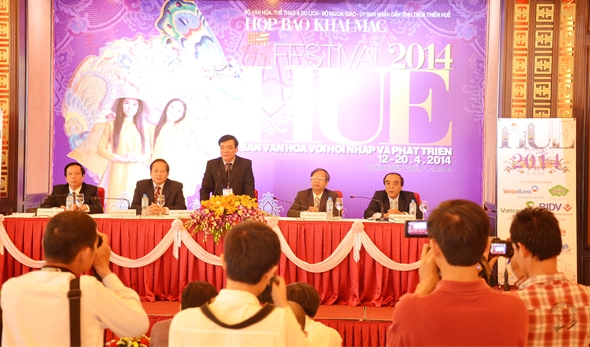 590x347_16-13-50_hop-bao.jpg