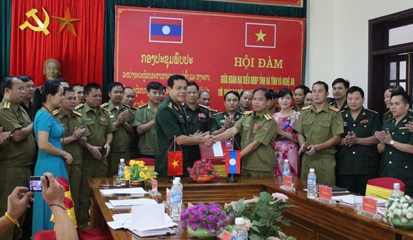 595x346_15-28-13_le-ky-ket-va-ban-giao-b