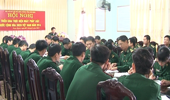 597x352_16-42-15_anh-ngay-plvn-2014.bmp